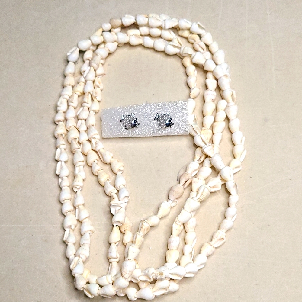 Vintage sea shell bead necklace  and earrings